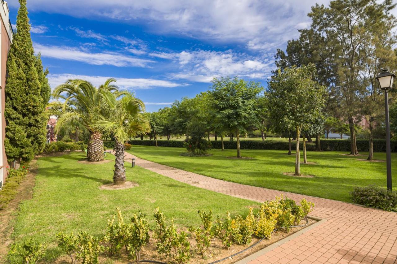 Prado Golf By H Apartment Isla Canela Luaran gambar
