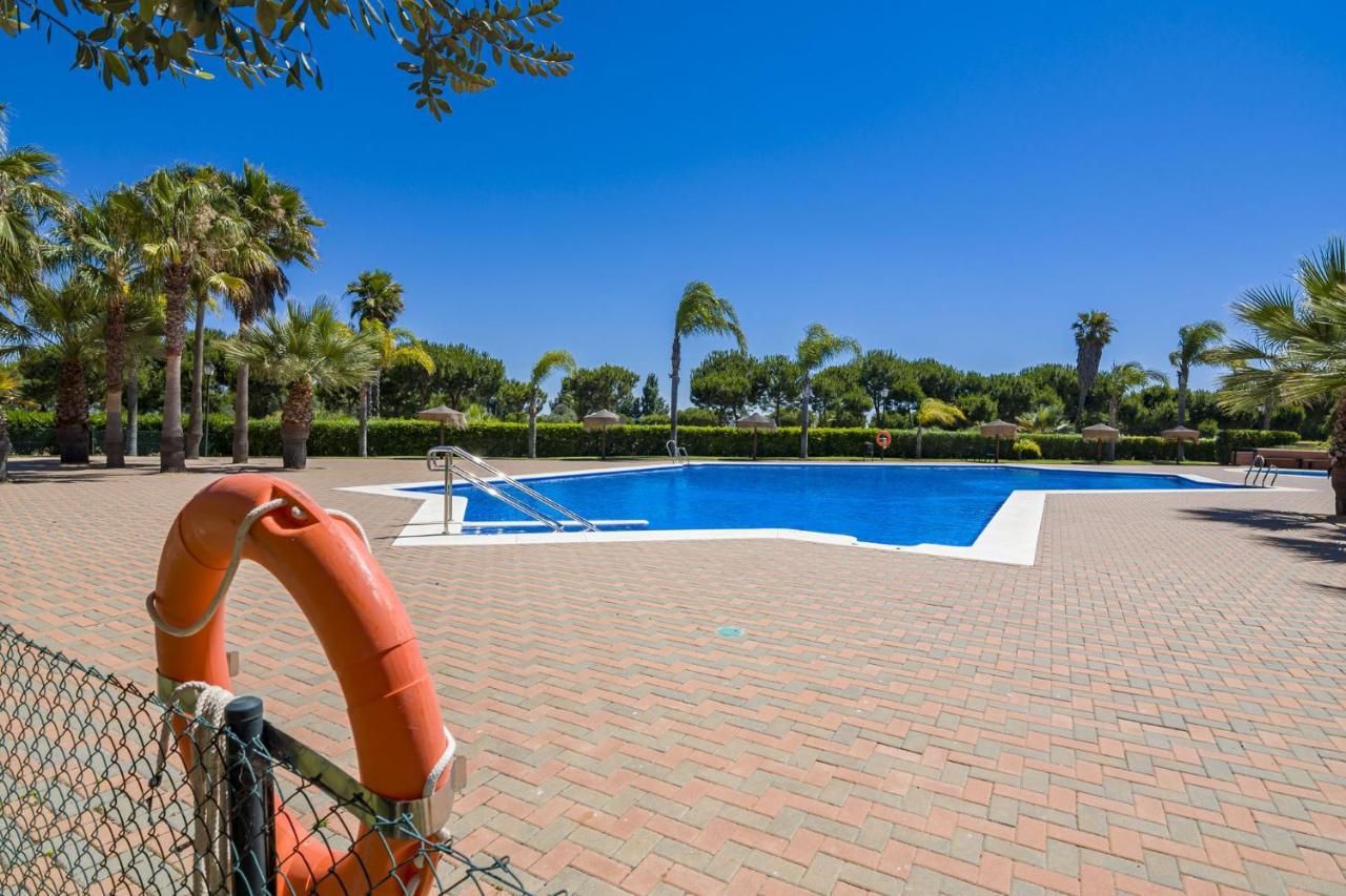 Prado Golf By H Apartment Isla Canela Luaran gambar